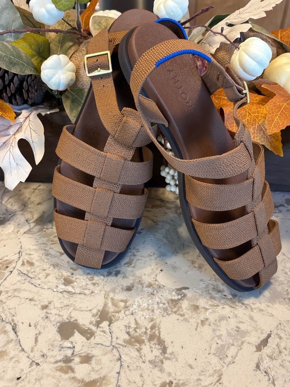 Women’s NWOT New Rothy’s The Fisherman Sandals Pecan Knit Sz 8.5
